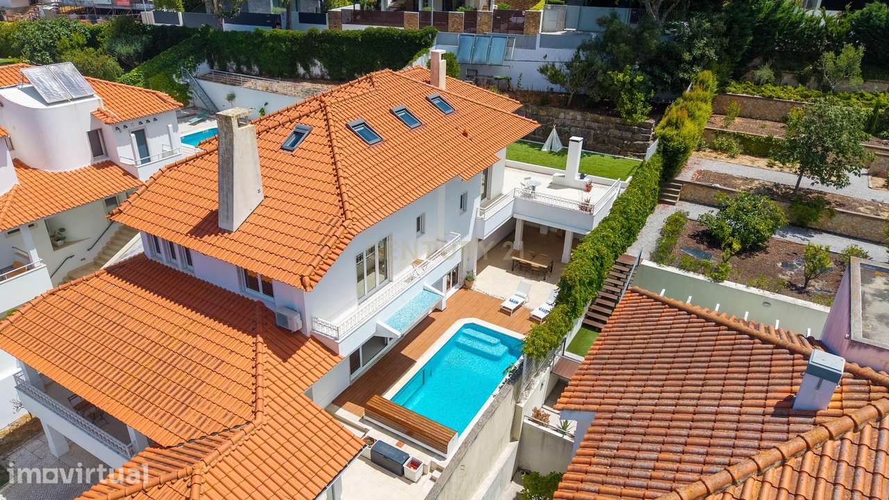 VILLA NO ESTORIL | 550 M² | 4 SUÍTES, PISCINA & CINEMA - Grande imagem: 2/60