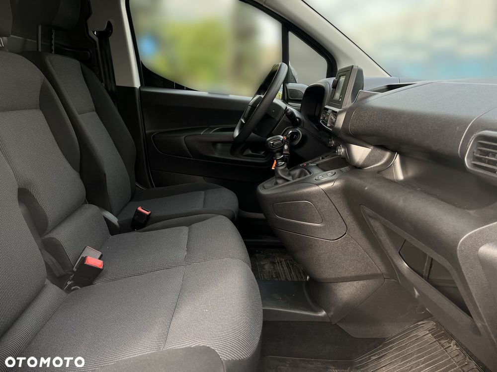 Toyota PROACE CITY - 9