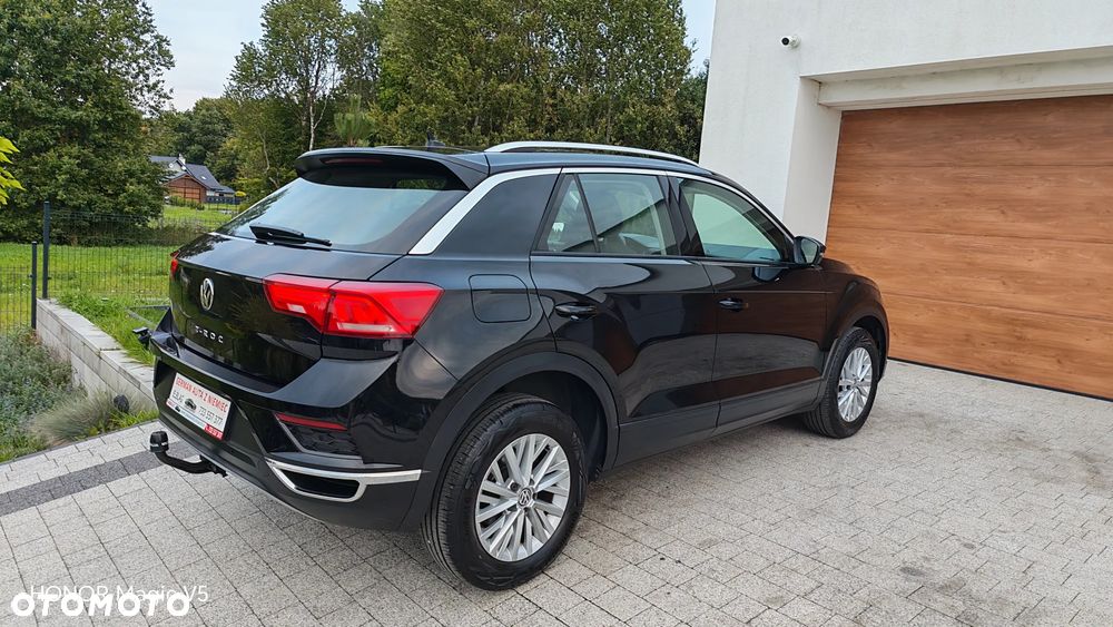 Volkswagen T-Roc - 12