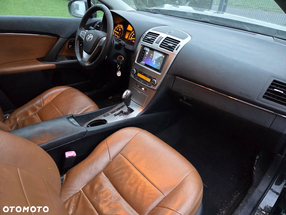Toyota Avensis 1.8 Multidrive Business Edition - 7