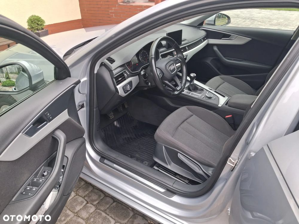 Audi A4 Limousine 2.0 TDI - 6