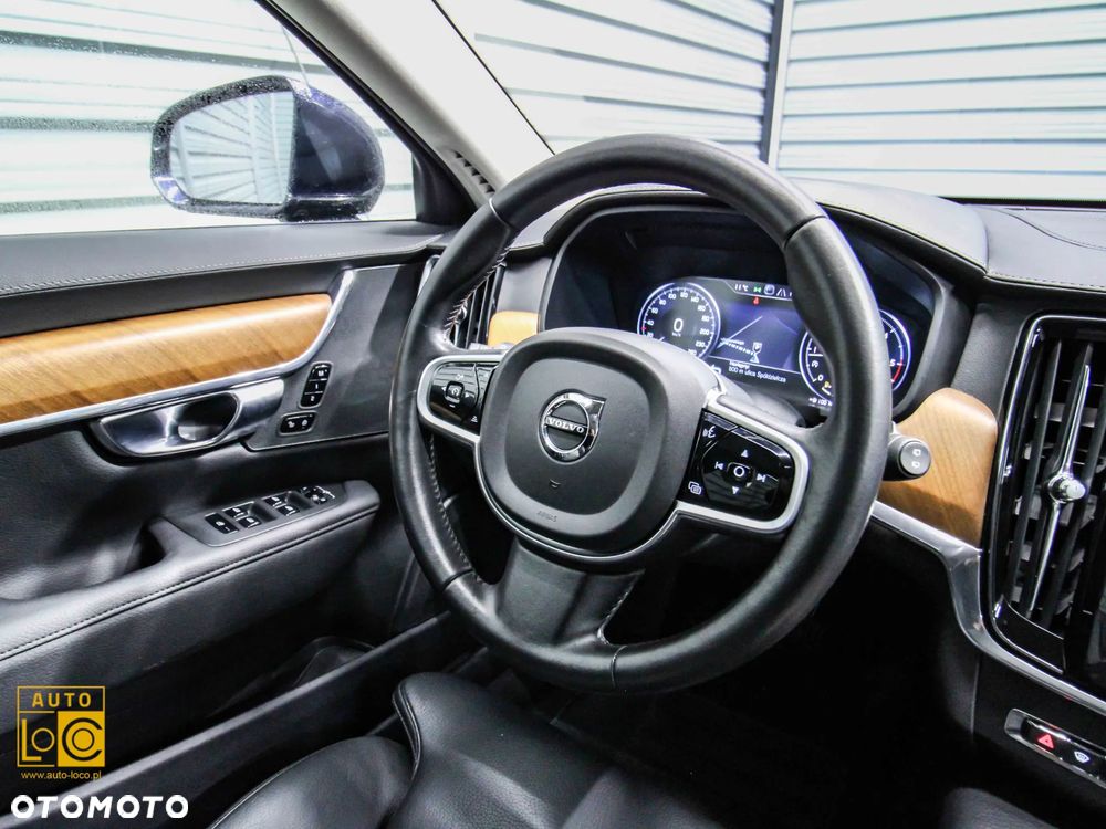 Volvo V90 D4 AWD Inscription - 30
