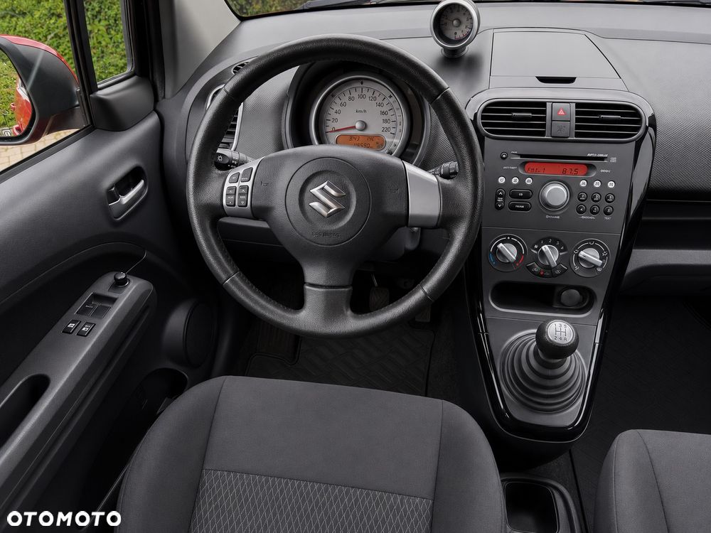 Suzuki Splash 1.0 Club - 9