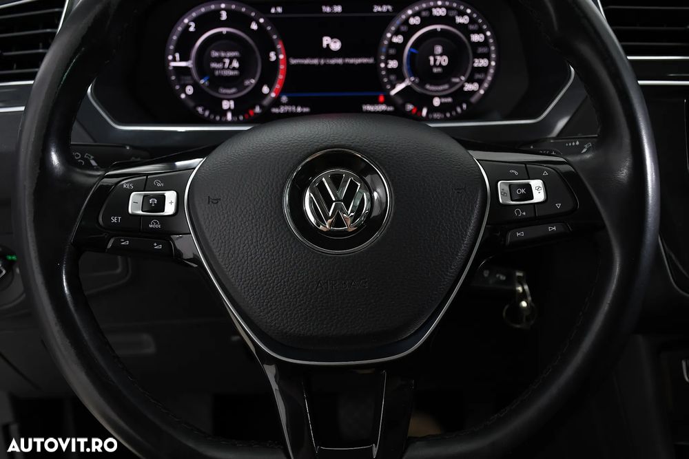 VOLKSWAGEN Tiguan 2018 — imagine 37