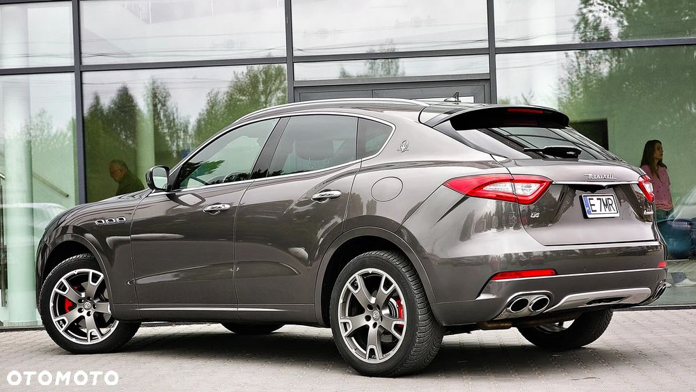 Maserati Levante Q4 - 3