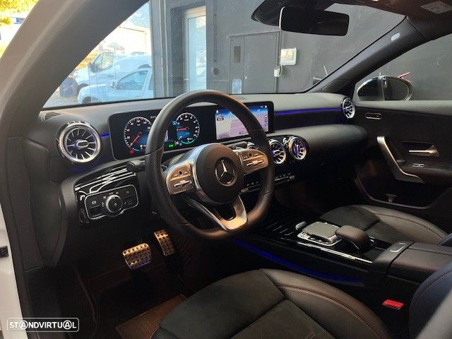 Mercedes-Benz A 250 e AMG Line - 7
