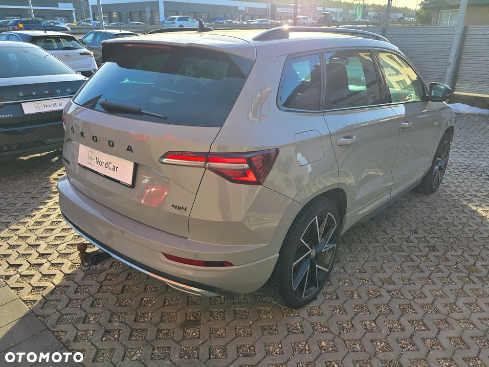 Skoda Karoq 2.0 TDI SCR 4x4 Sportline DSG - 9