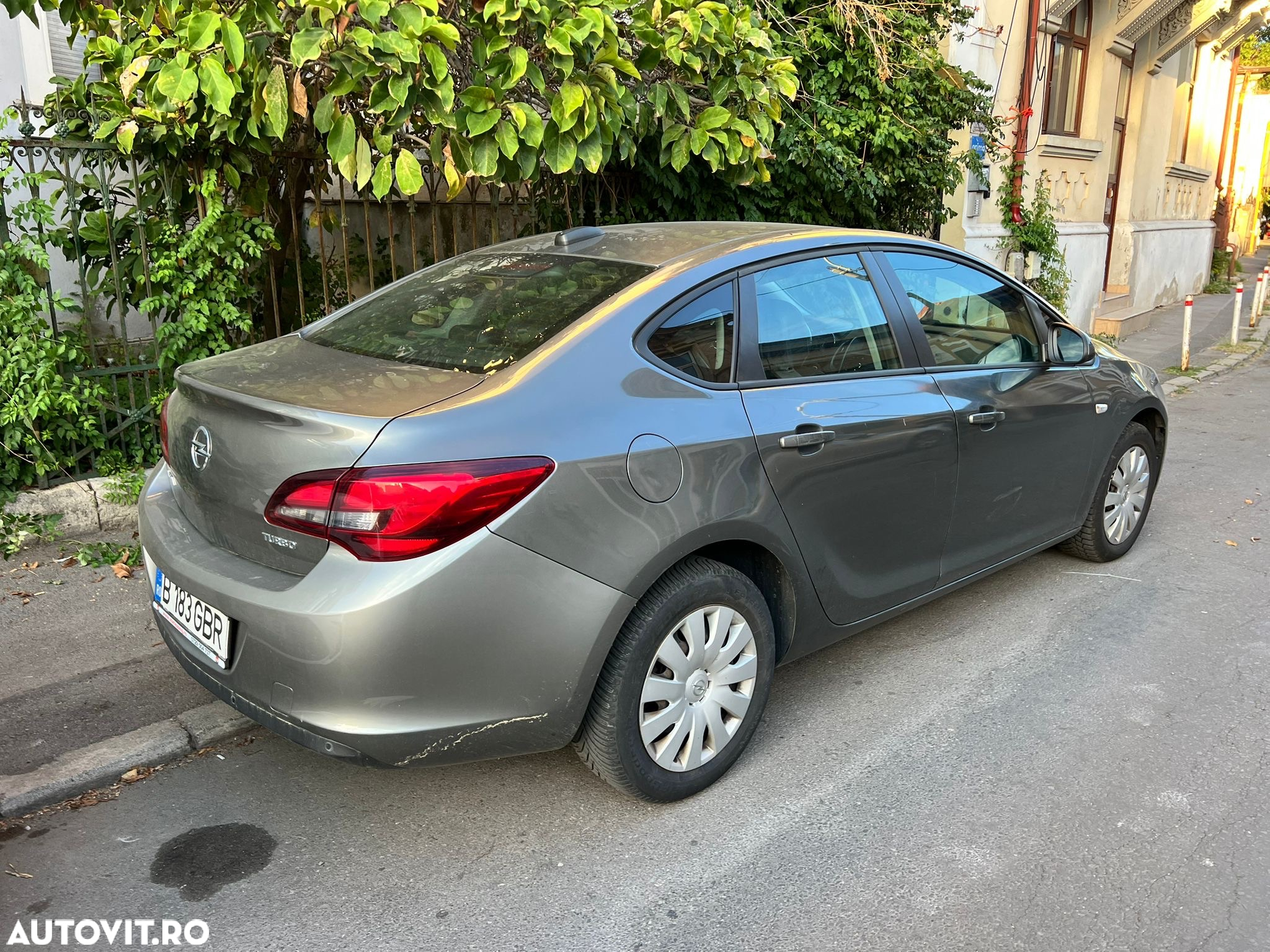Opel Astra 1.4 ECOTEC Turbo Drive Aut. - 4