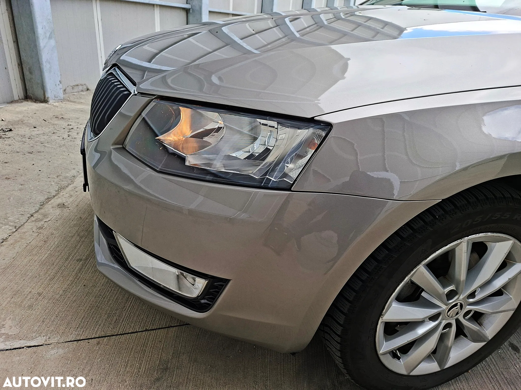 Skoda Octavia 1.6 TDI DSG Style - 24