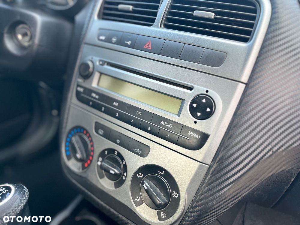 Fiat Grande Punto - 27