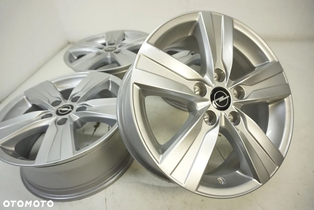 FELGI  ALUMINIOWE 16  OPEL VIVARO NISSAN NV300 PRIMASTAR5X114,3 - 1