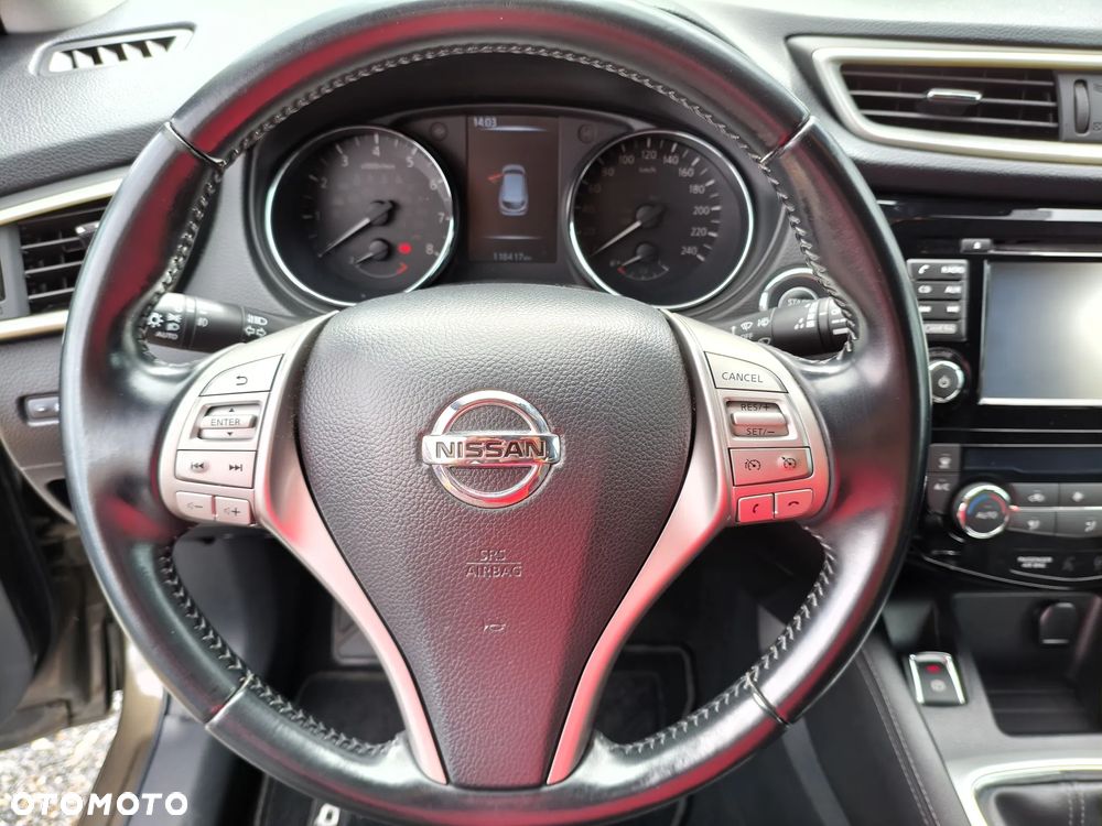 Nissan Qashqai 1.2 DIG-T TEKNA+ - 29