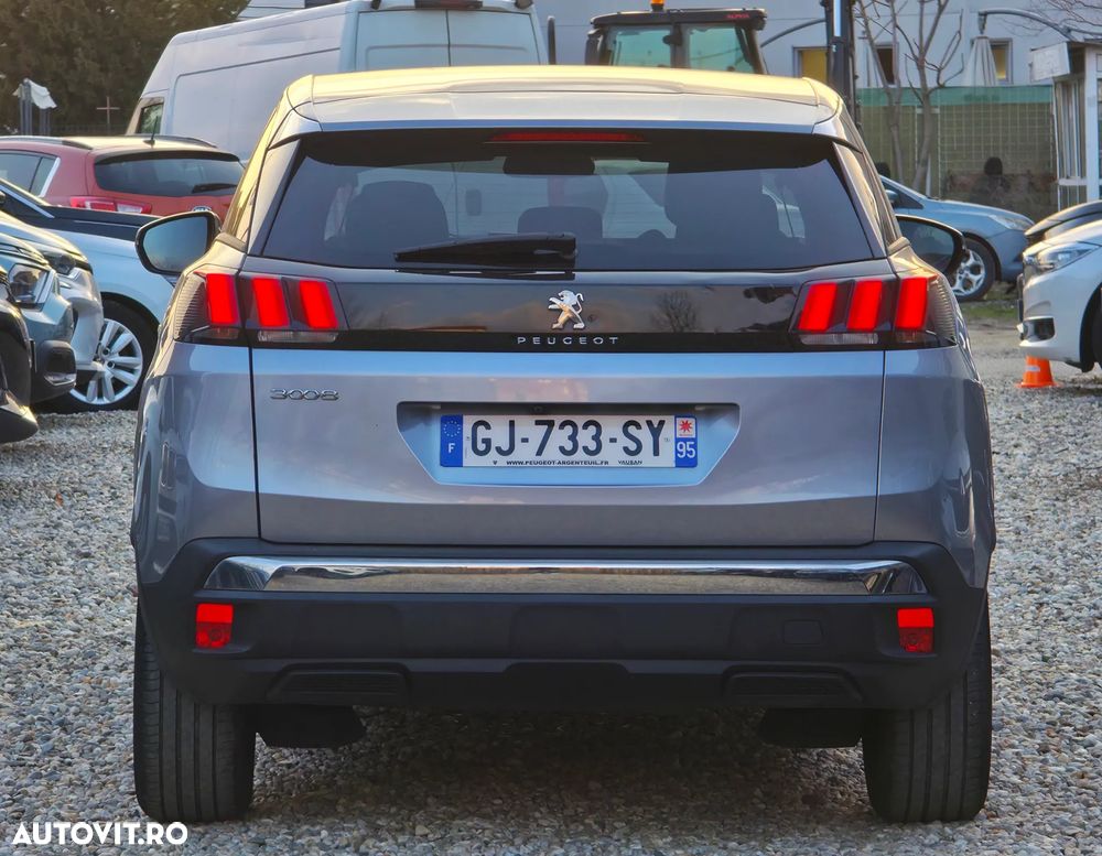 Peugeot 3008 PureTech 130 Stop & Start GPF EAT8 Allure Pack - 9