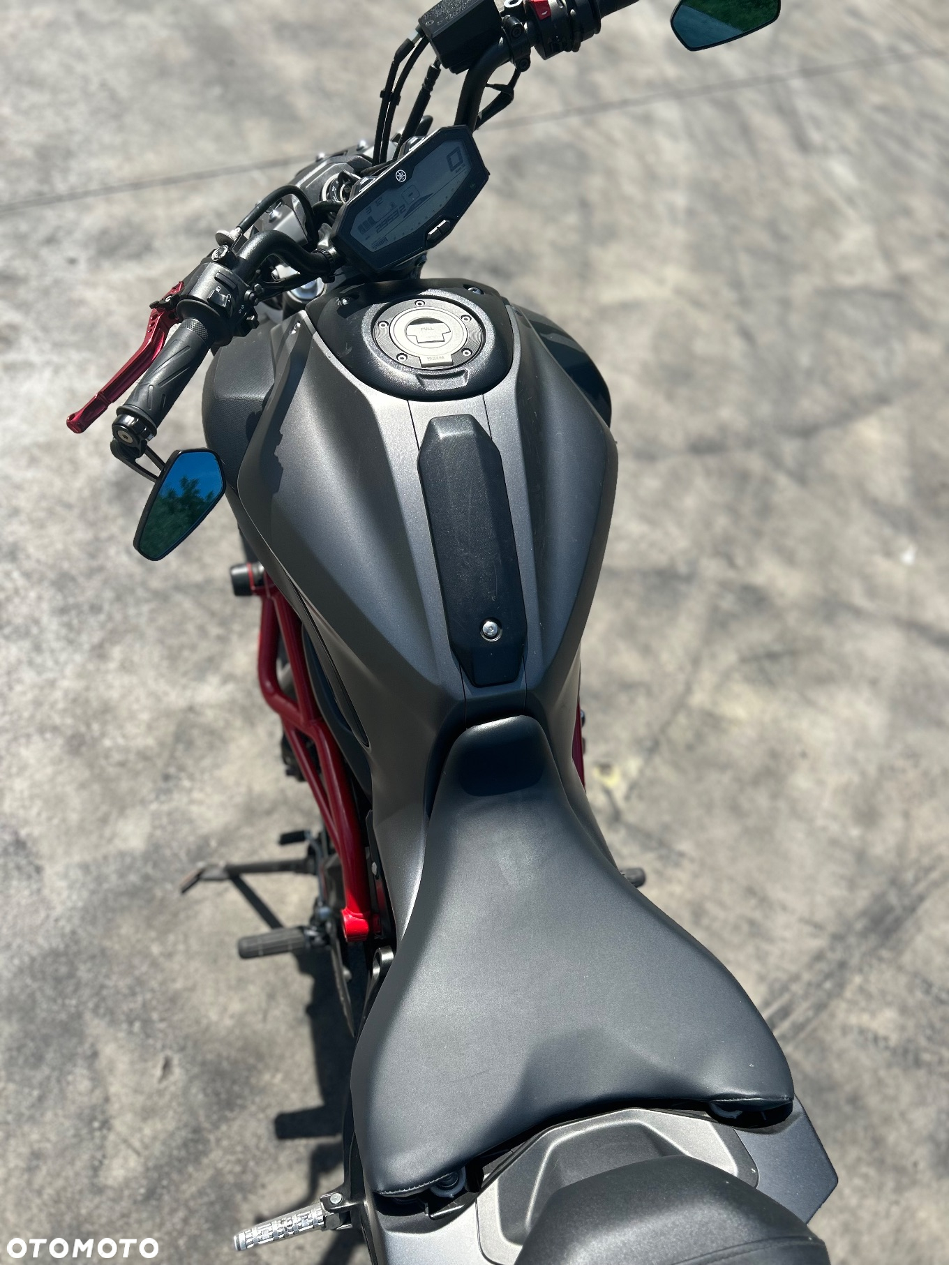 Yamaha MT - 4
