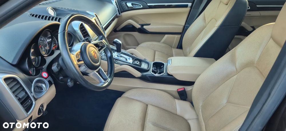 Porsche Cayenne Platinum Edition - 11