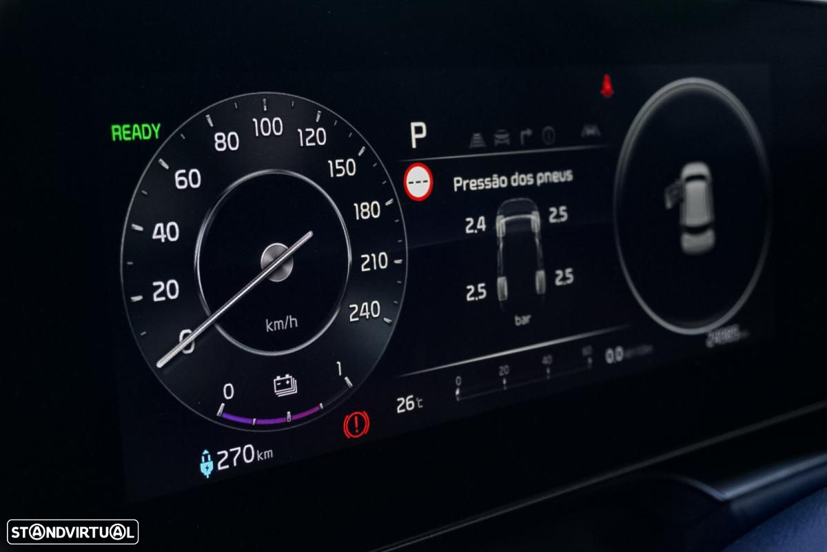 Kia Niro EV 64kWh Drive - 44