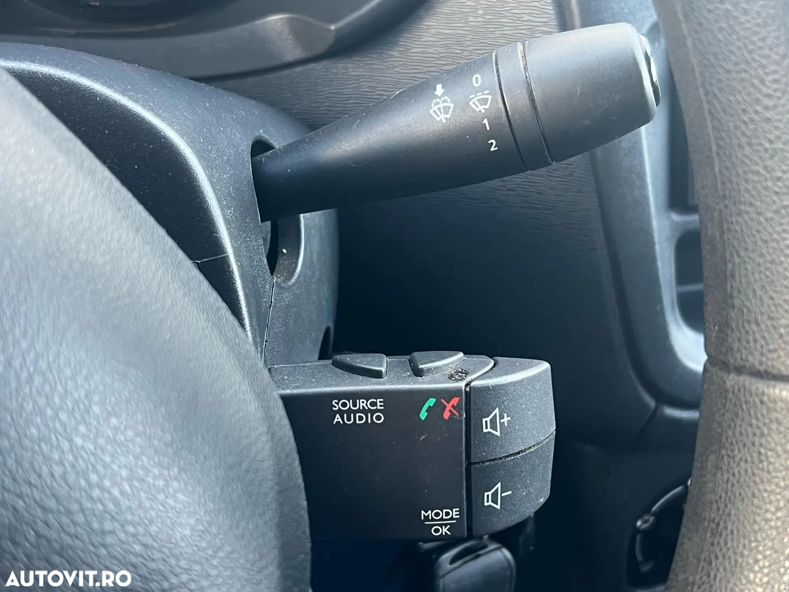 Dacia Dokker 1.5 Blue dCi Laureate - 11