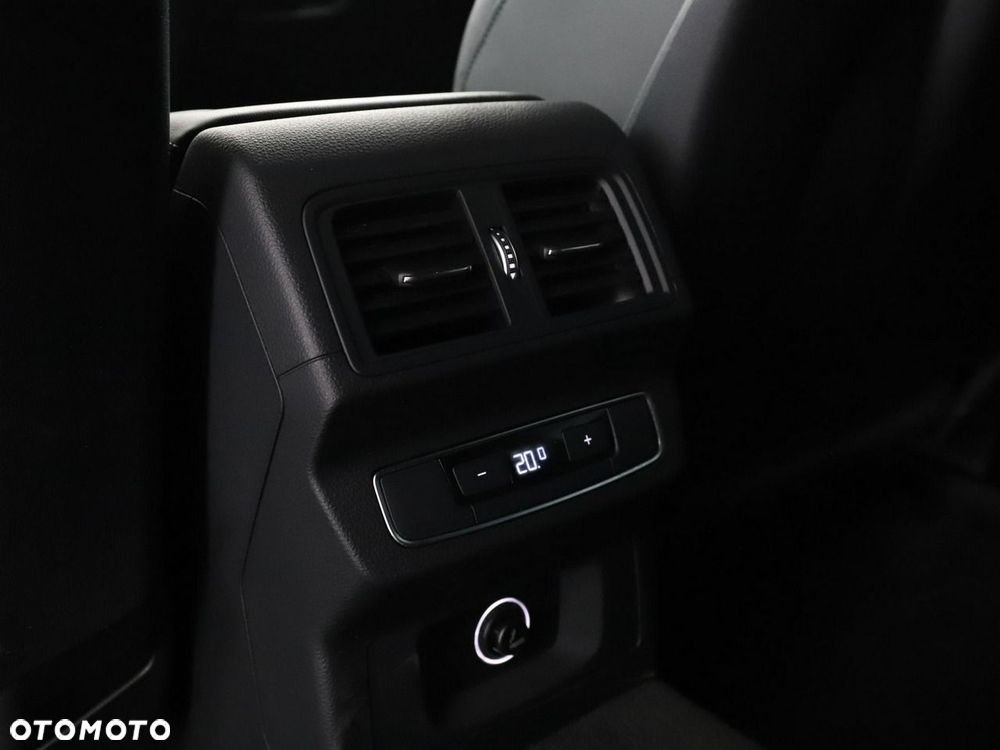 Audi Q5 55 TFSI e Quattro S tronic - 40