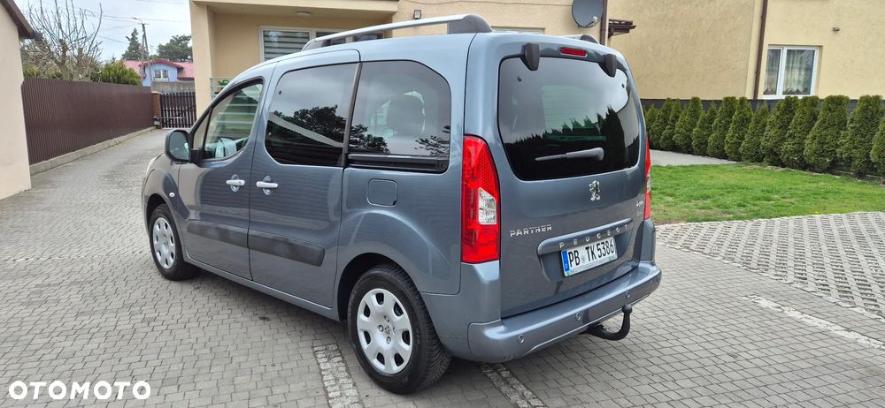 Peugeot Partner HDi FAP 110 Family - 8