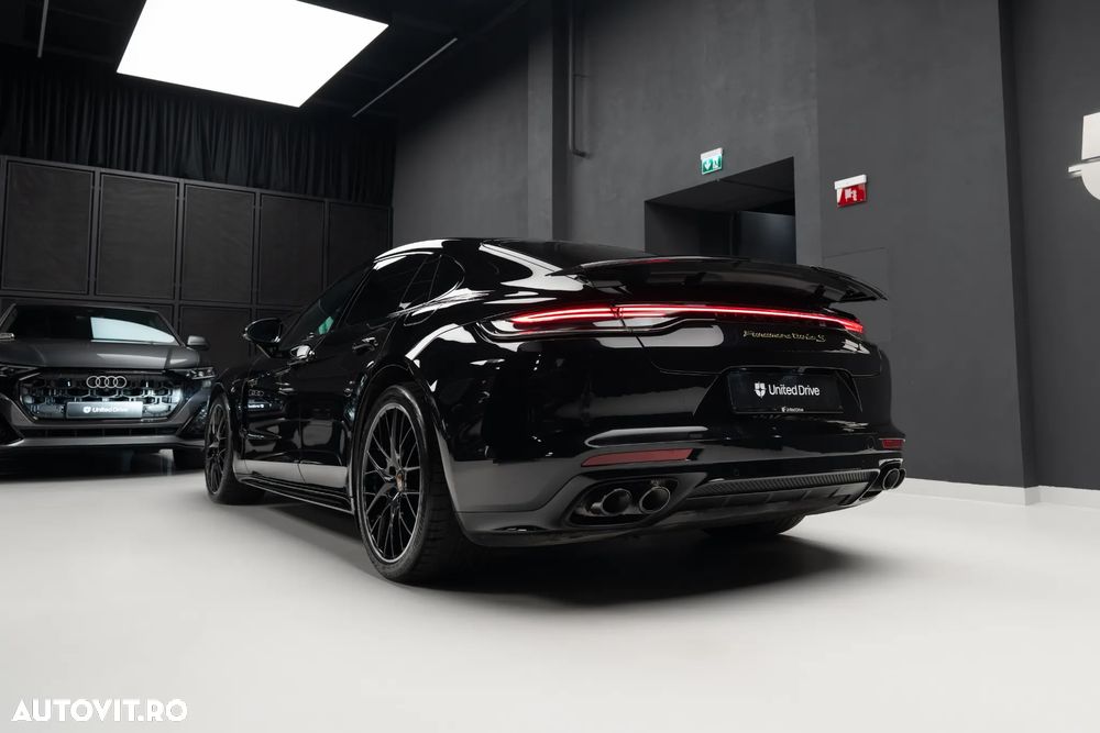 Porsche Panamera Turbo S E-Hybrid - 38