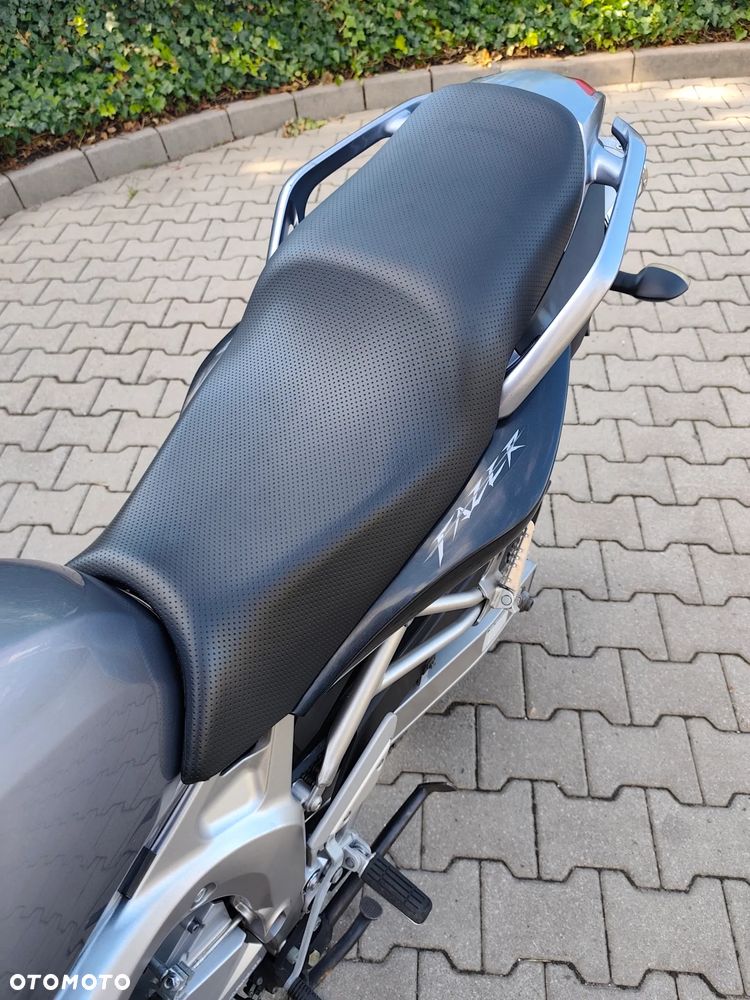 Yamaha FZ6 - 20