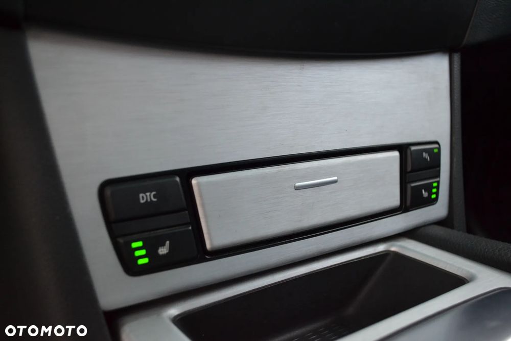 BMW Seria 5 530i xDrive - 29