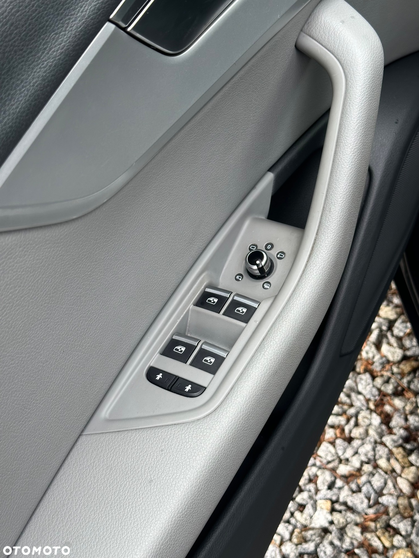 Audi A4 2.0 TDI Design S tronic - 11