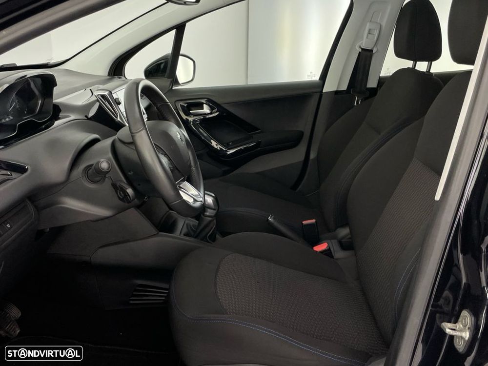 Peugeot 208 1.2 PureTech Active - 11