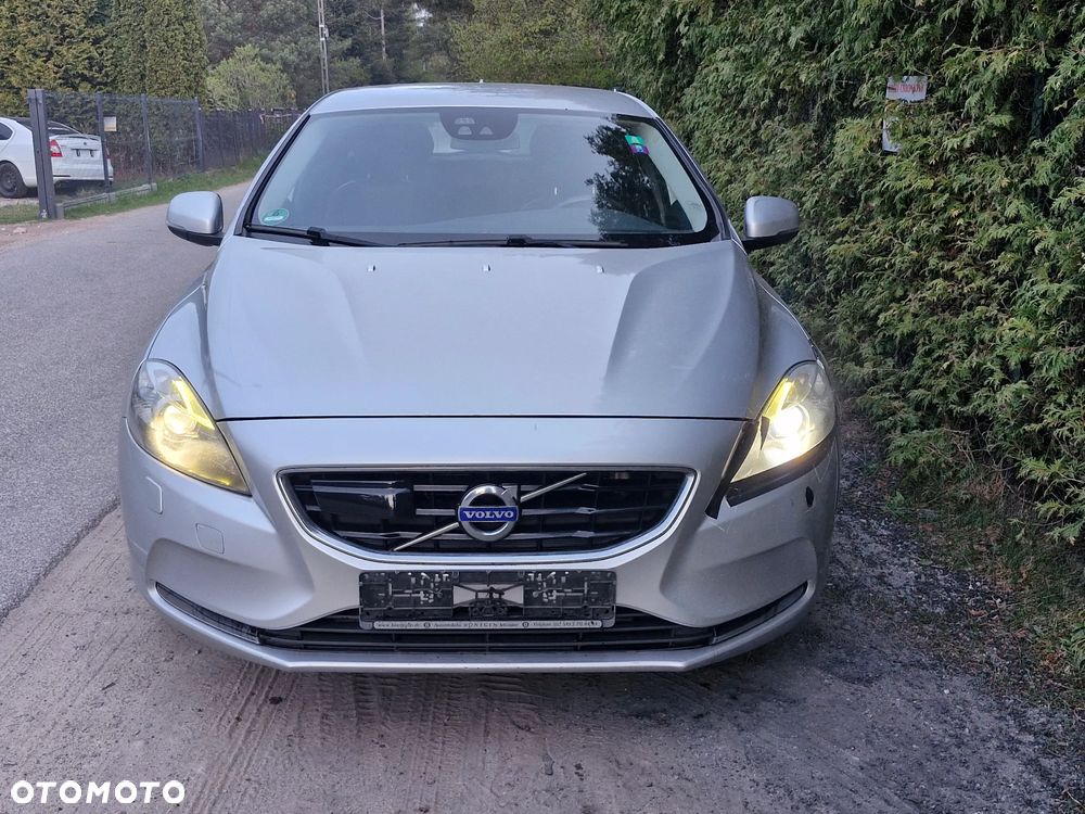 Volvo V40 D4 Inscription - 2
