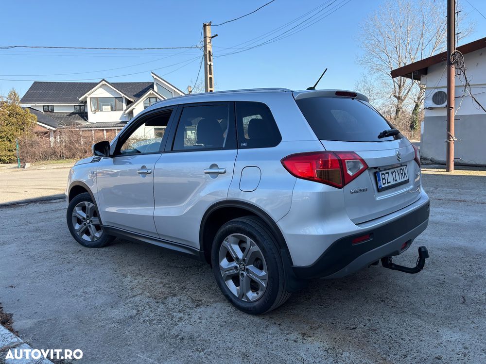 Suzuki Vitara 1.6 DDIS 4X4 Spirit - 3