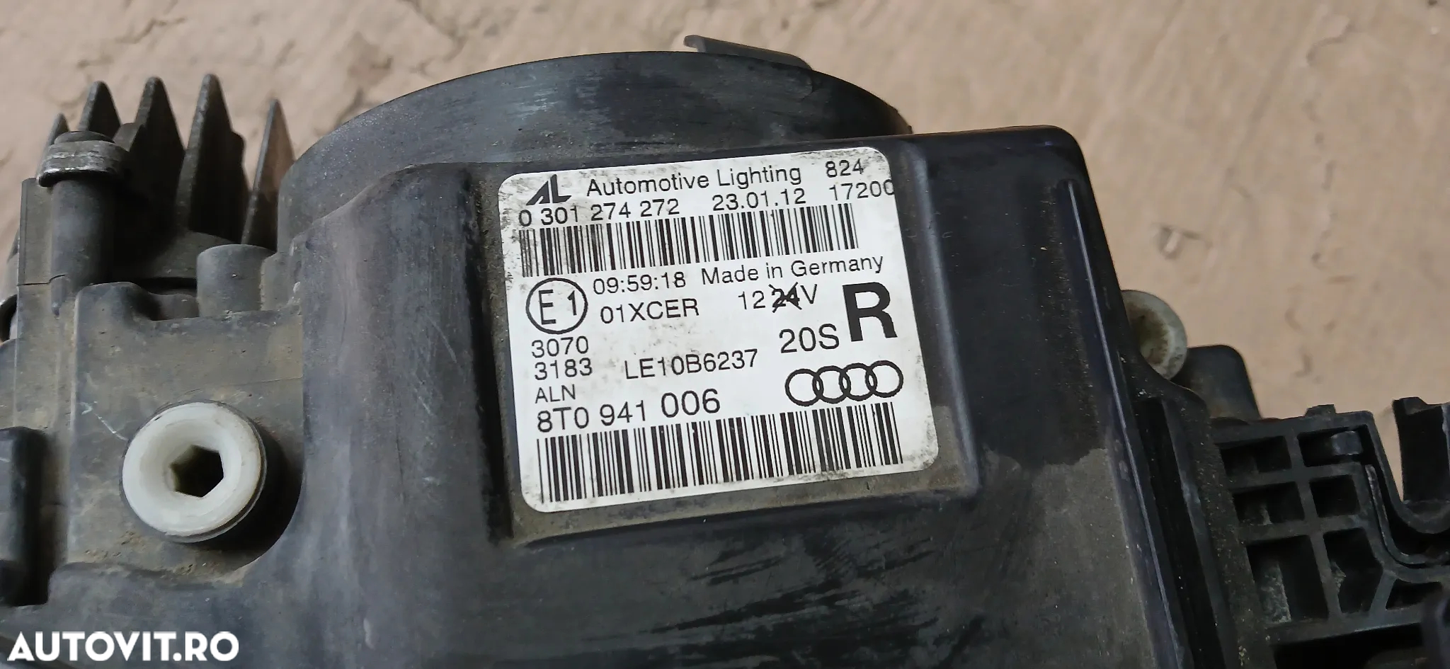 Far dreapta bixenon Audi A5 2013 - 2