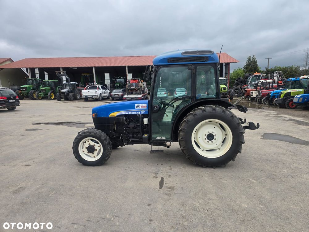 New Holland TN 70F - 2