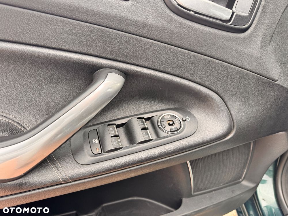 Ford Mondeo Turnier 2.5 Titanium X - 14