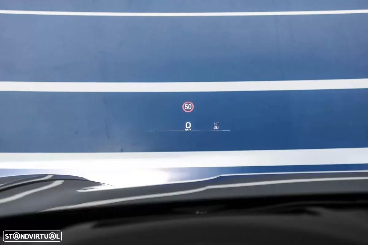 Porsche Panamera 4 E-Hybrid - 9