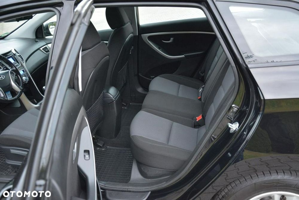 Hyundai i30 1.6 CRDi Comfort - 14