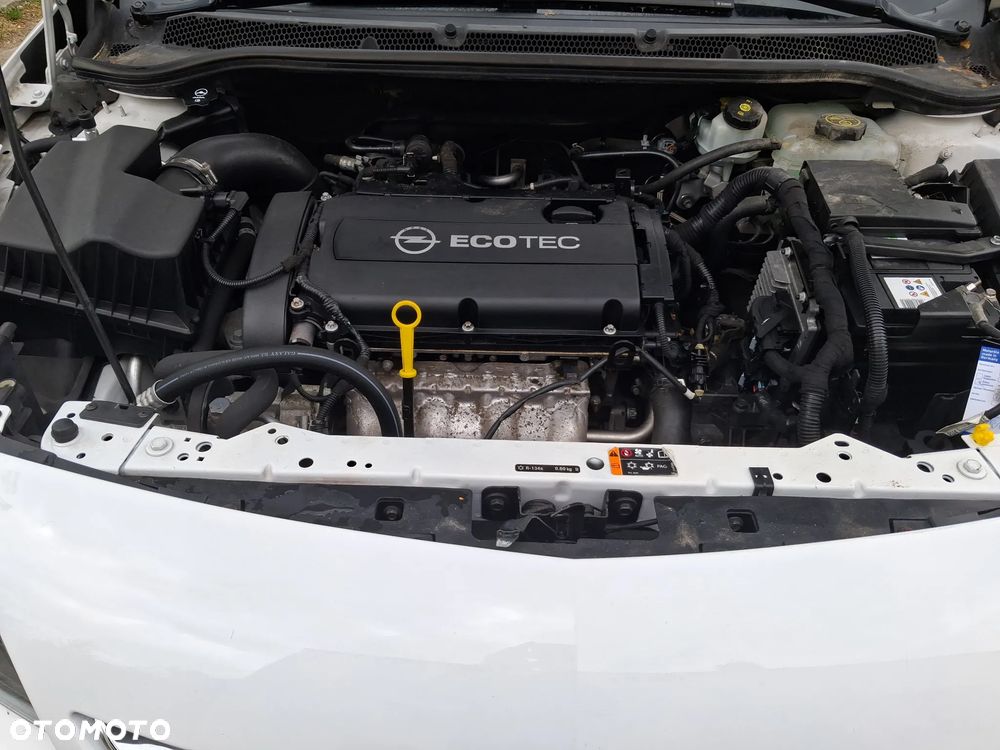 Opel Astra 1.6 Style - 12