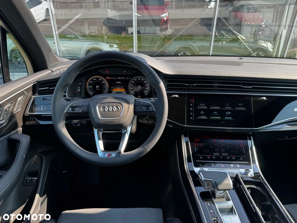 Audi Q7 TFSI e PHEV 290 kW Quattro S Line Tiptr - 17
