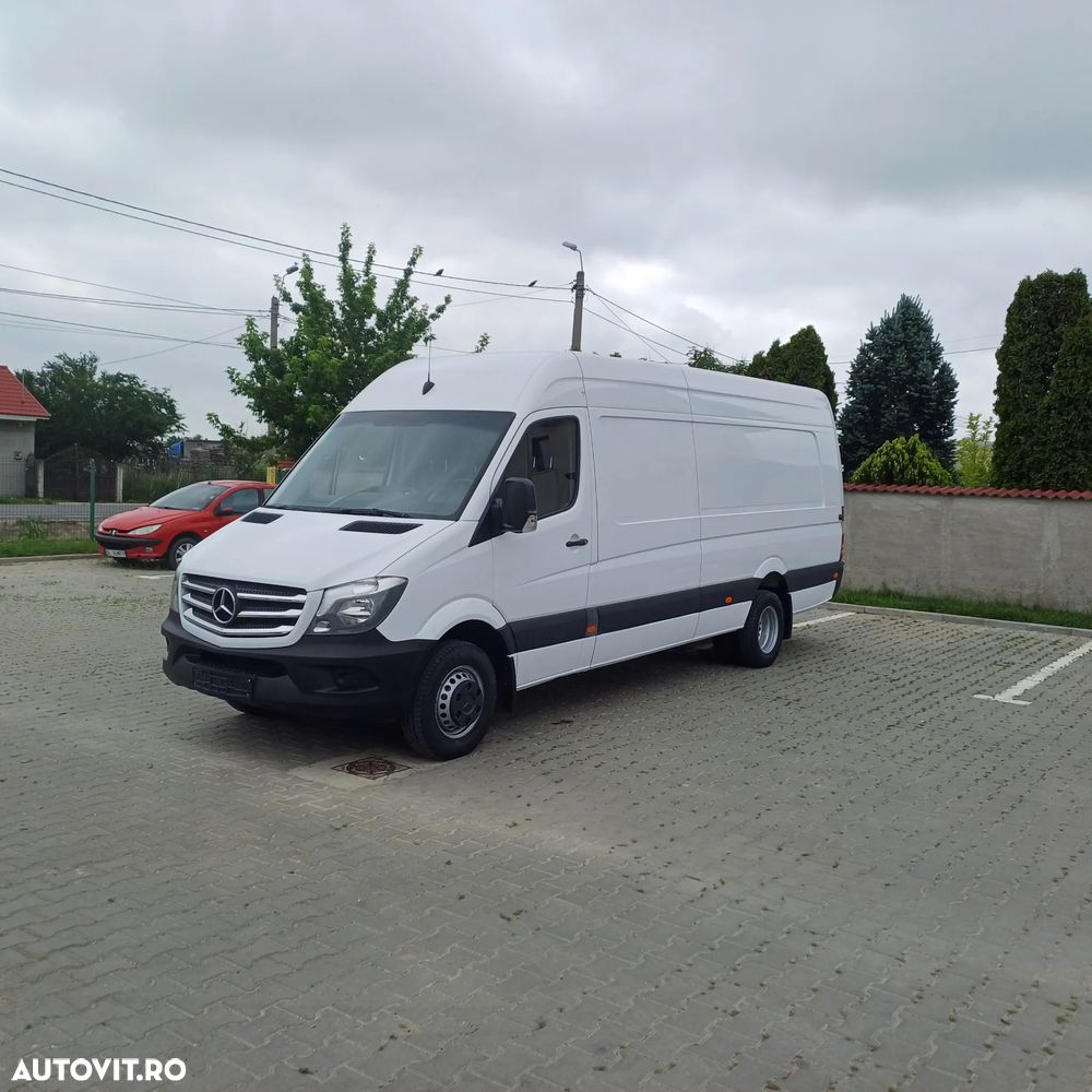 Mercedes-Benz Sprinter - 1