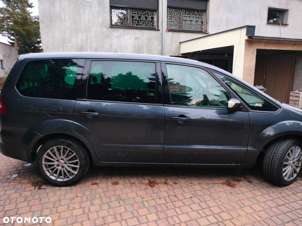Ford Galaxy - 7