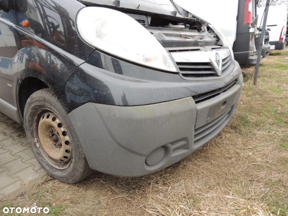 Zwrotnica prawa lewa Opel Vivaro Passanger '13
