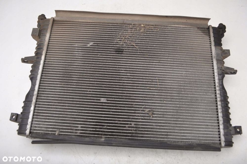 LAND ROVER DISCOVERY II L318 2.5 CHŁODNICA - 5