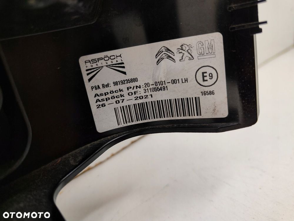 BERLINGO PARTNER PROACE COMBO LAMPA LEWA TYŁ EU - 3