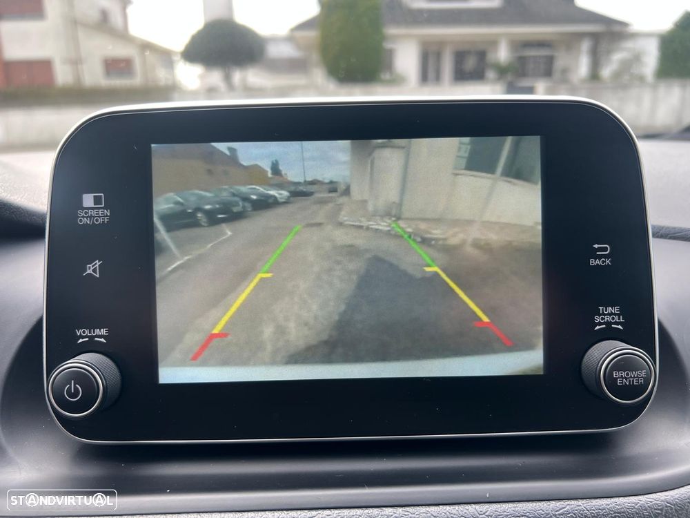 Fiat Tipo Station Wagon 1.3 M-Jet Lounge Tech - 22