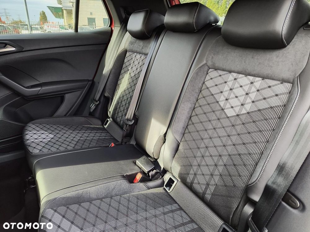 Volkswagen T-Cross - 22
