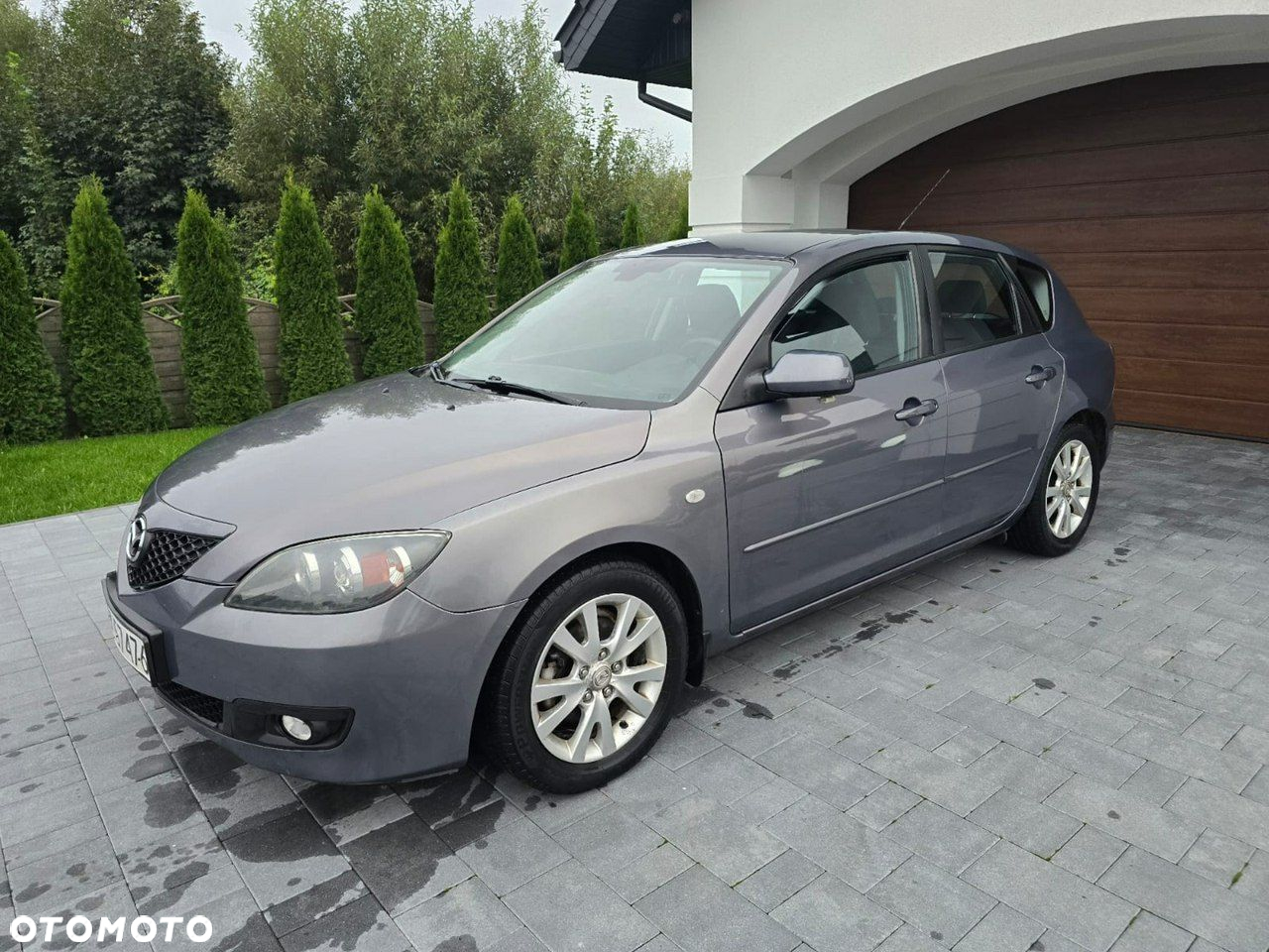 Mazda 3 - 4