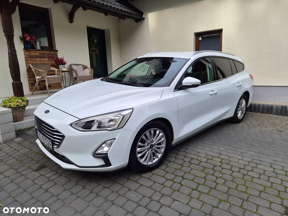 Ford Focus 1.5 EcoBlue Start-Stopp-System TITANIUM - 1