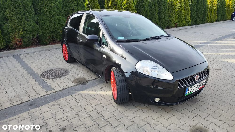 Fiat Grande Punto - 4