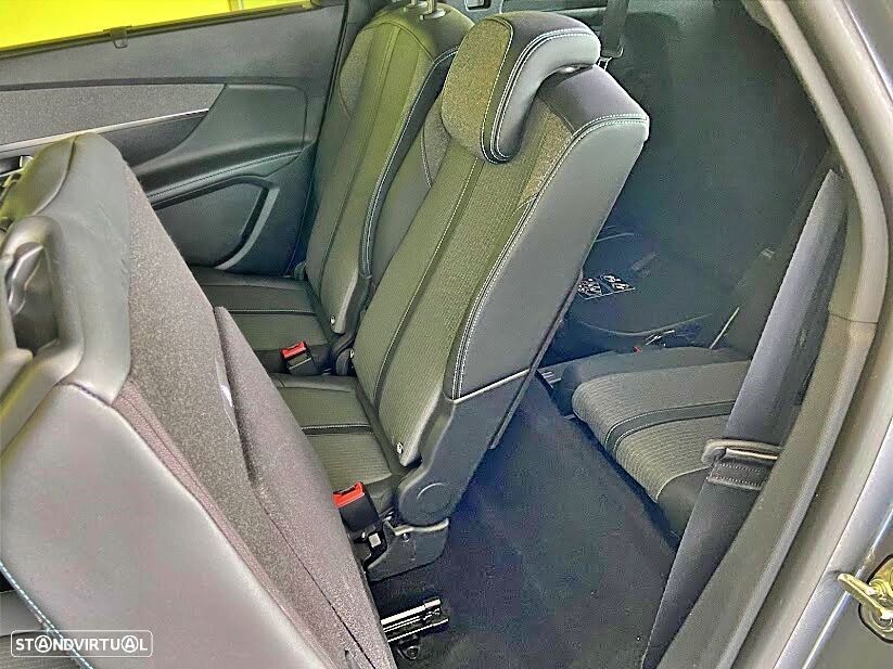 Peugeot 5008 1.2 PureTech Allure Pack - 37