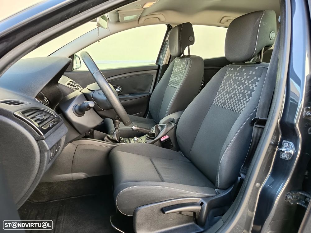 Renault Mégane 1.5 dCi Dynamique - 21