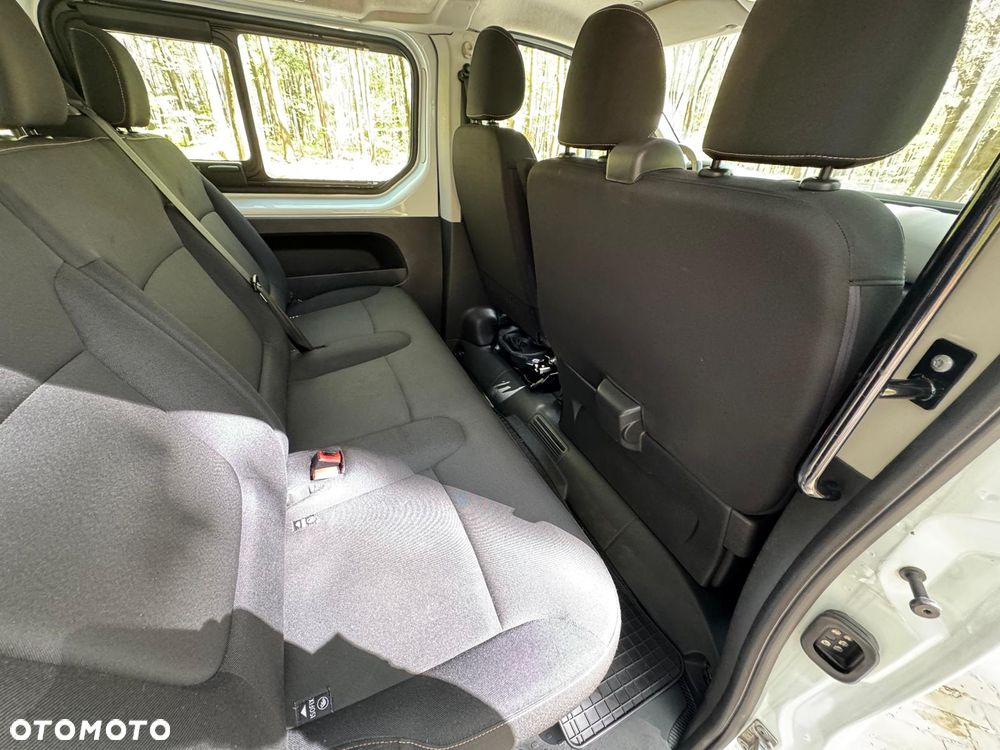 Renault Trafic - 15